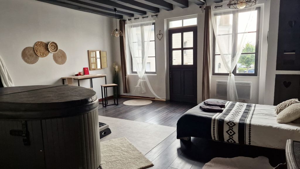 Achat maison à vendre 1 chambre 38 m² - Ligueil