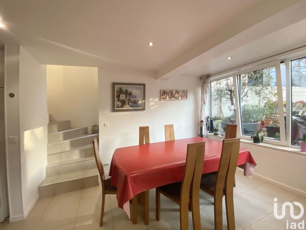 Achat maison à vendre 4 chambres 97 m² - Vitry-sur-Seine