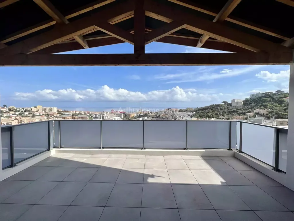 Achat appartement à vendre 5 pièces 323 m² - Bastia