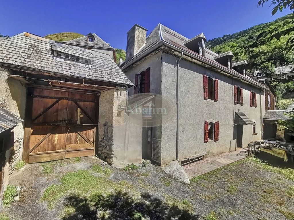 Achat maison à vendre 4 chambres 180 m² - Bagnères-de-Luchon