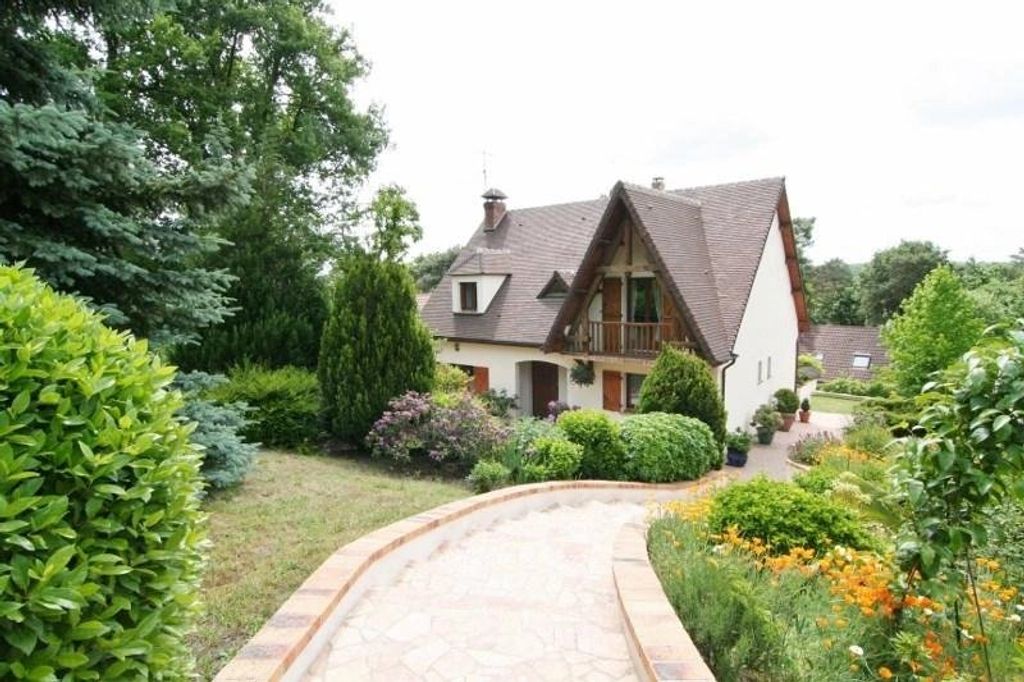 Achat maison à vendre 5 chambres 160 m² - Saint-Chéron