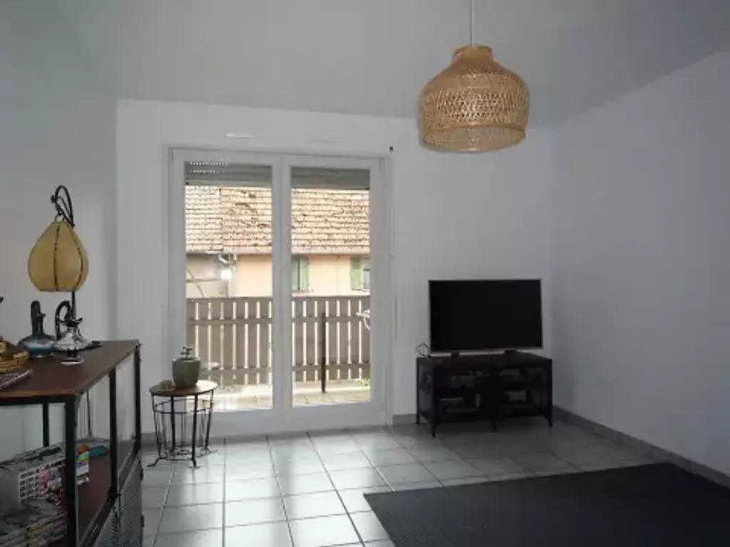 Achat appartement à vendre 3 pièces 64 m² - Zimmersheim