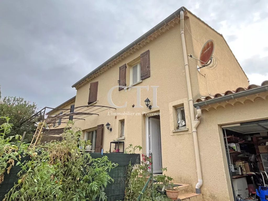 Achat maison à vendre 3 chambres 100 m² - Vaison-la-Romaine