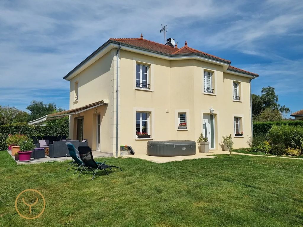 Achat maison 5 chambre(s) - Mesnil-Saint-Loup