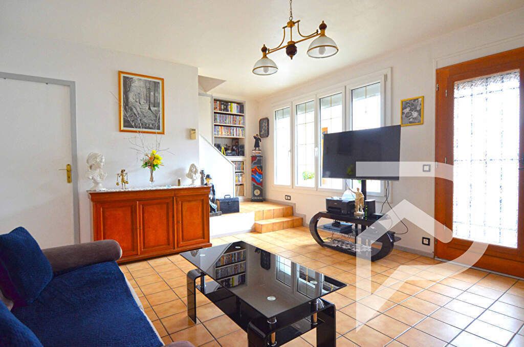 Achat maison à vendre 2 chambres 76 m² - Pierrelaye