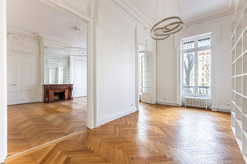 Achat appartement à vendre 5 pièces 173 m² - Lyon 6ème arrondissement