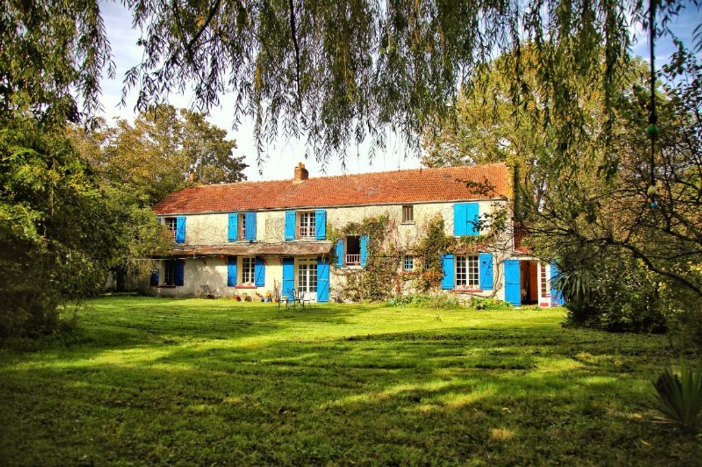 Achat maison à vendre 4 chambres 250 m² - Fontenay-Trésigny