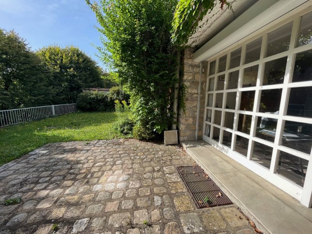 Achat maison à vendre 6 chambres 255 m² - Pithiviers