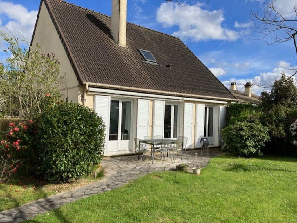 Achat maison à vendre 3 chambres 113 m² - La Celle-les-Bordes