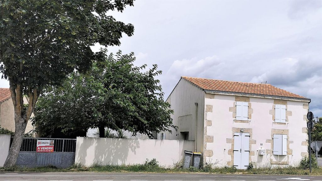 Achat maison à vendre 3 chambres 85 m² - Ferrières