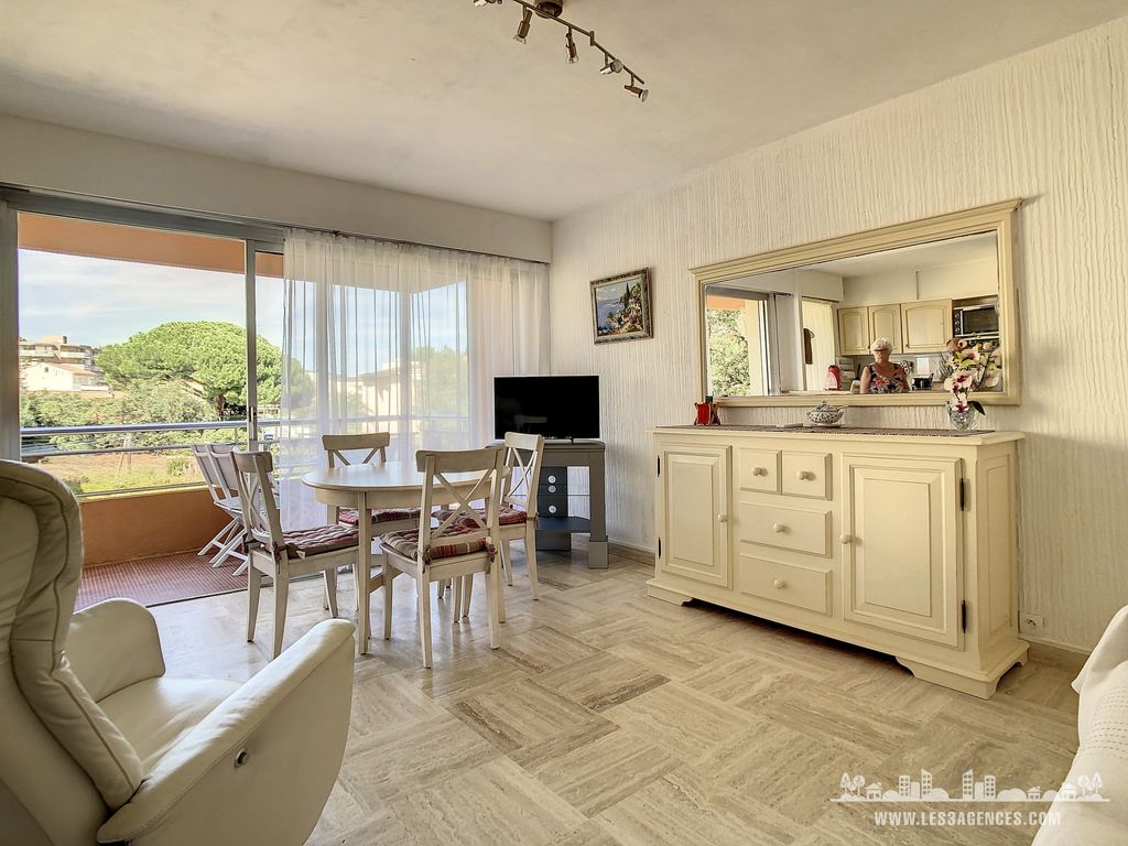 Achat appartement 2 pièce(s) Cavalaire-sur-Mer