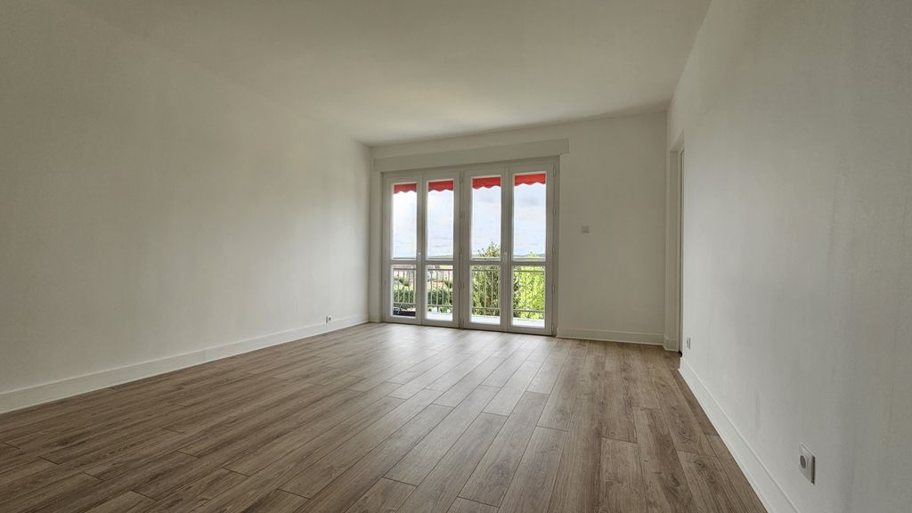 Achat appartement à vendre 4 pièces 83 m² - Dourdan