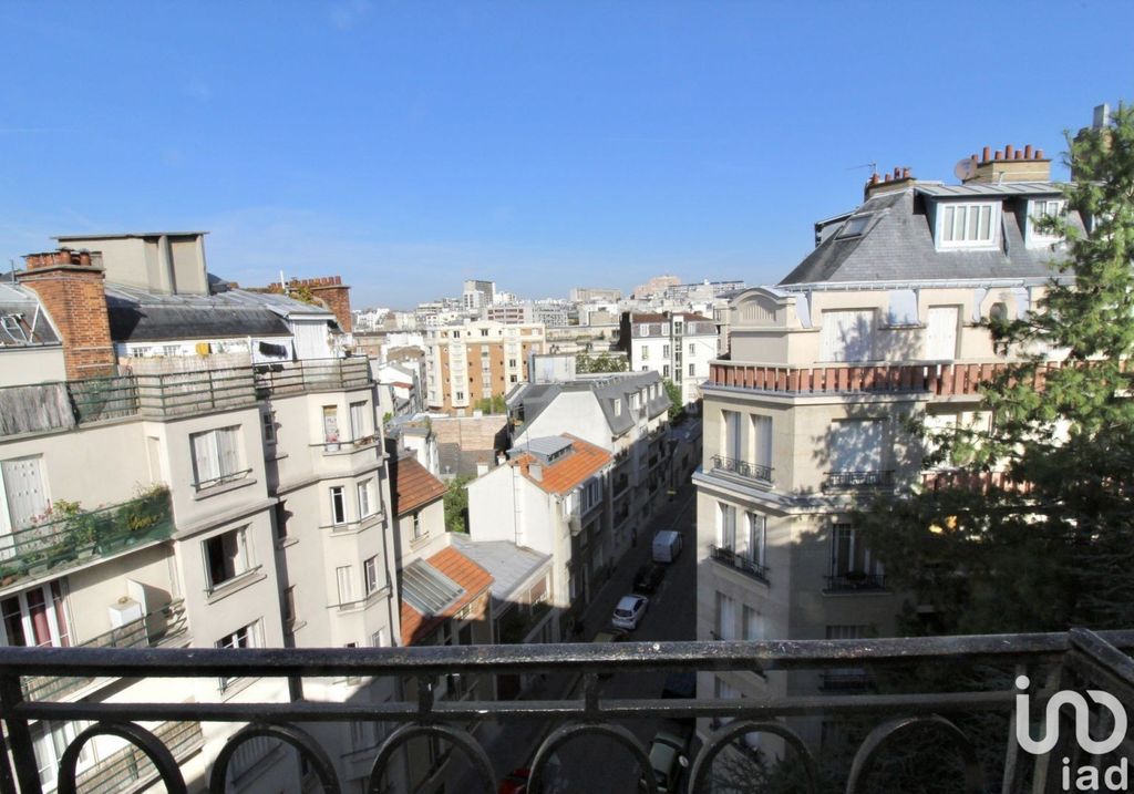 Achat studio à vendre 31 m² - Paris 20ème arrondissement