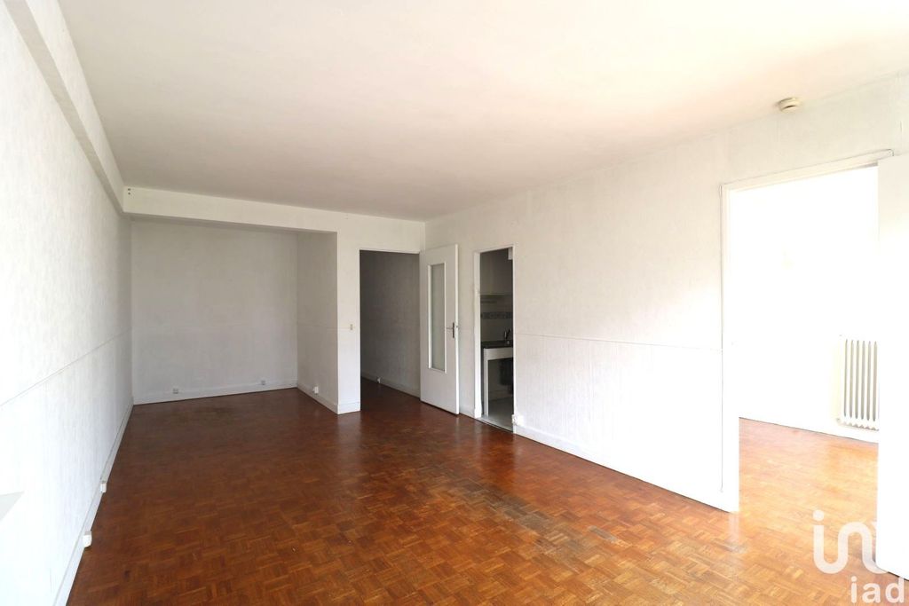 Achat appartement à vendre 2 pièces 46 m² - Courbevoie