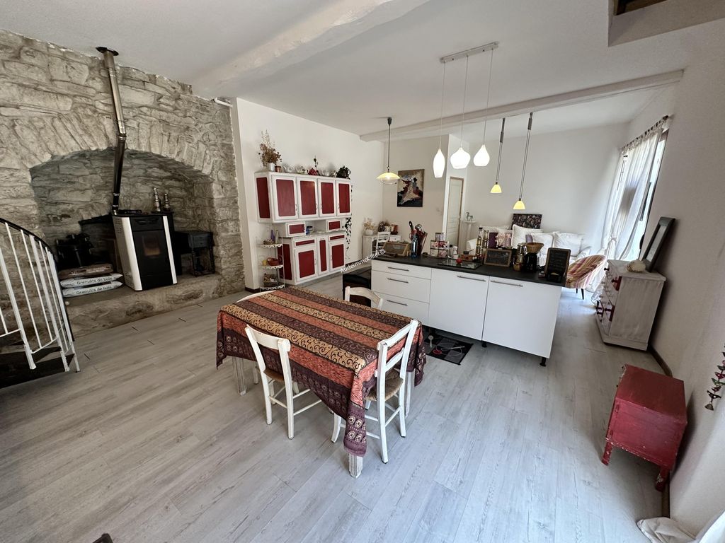 Achat maison à vendre 1 chambre 106 m² - Limoux