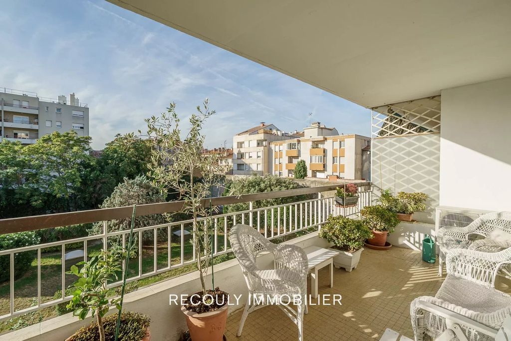 Achat appartement à vendre 4 pièces 76 m² - Marseille 5ème arrondissement