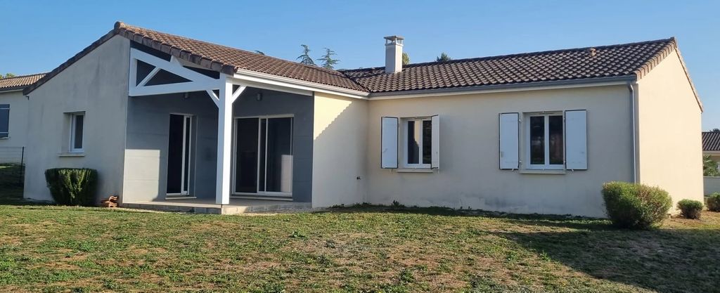 Achat maison à vendre 4 chambres 115 m² - Trois-Palis