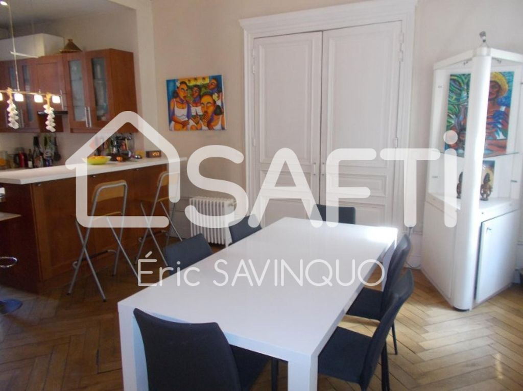 Achat appartement à vendre 5 pièces 136 m² - Saint-Étienne