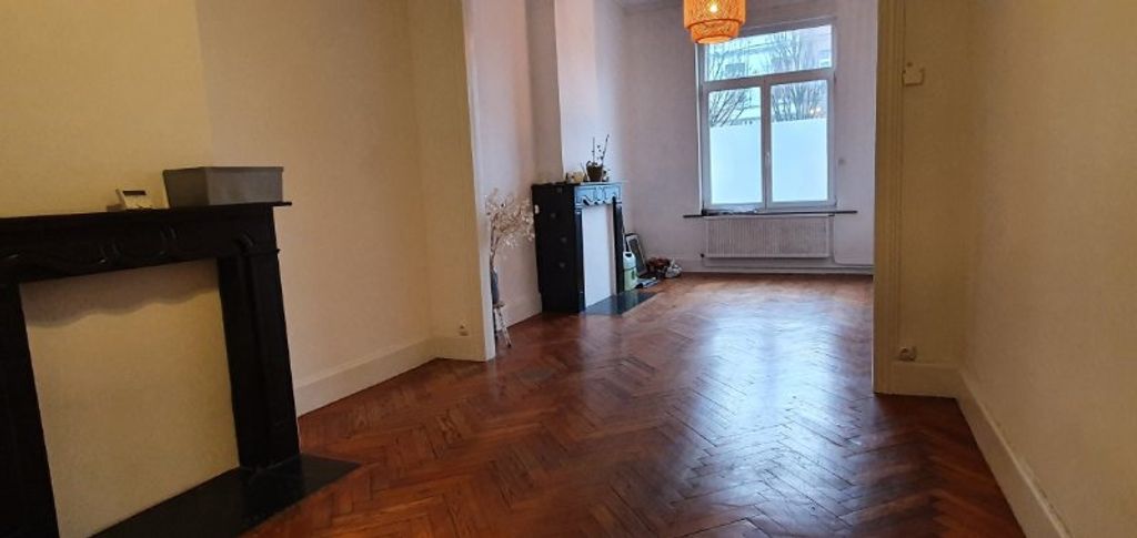 Achat maison à vendre 4 chambres 135 m² - Anzin