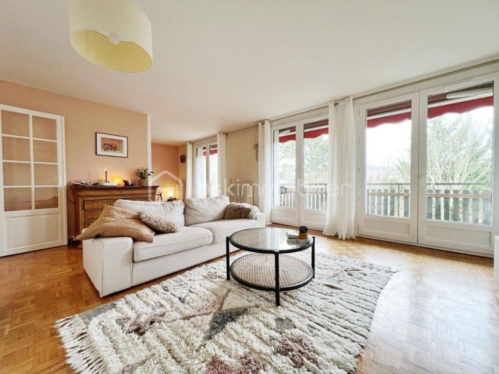 Achat appartement à vendre 6 pièces 107 m² - Marly-le-Roi