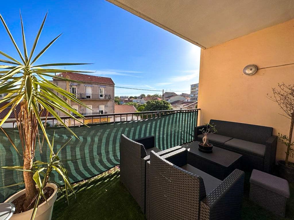 Achat appartement à vendre 3 pièces 69 m² - Sète