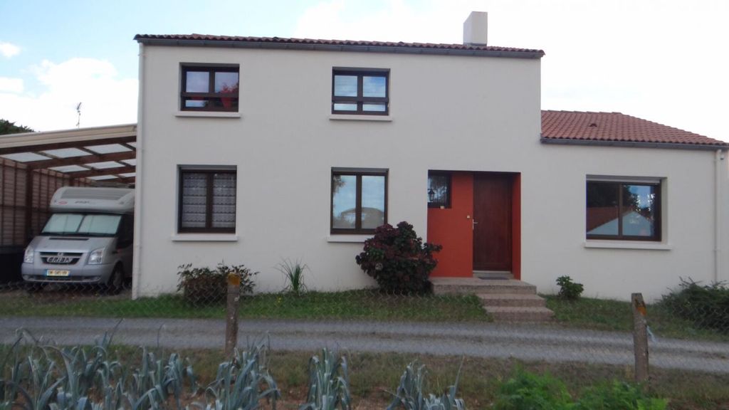 Achat maison à vendre 5 chambres 147 m² - Gorges