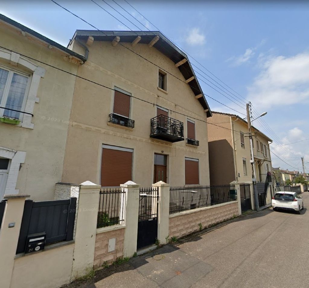 Achat maison à vendre 4 chambres 220 m² - Pont-Saint-Vincent