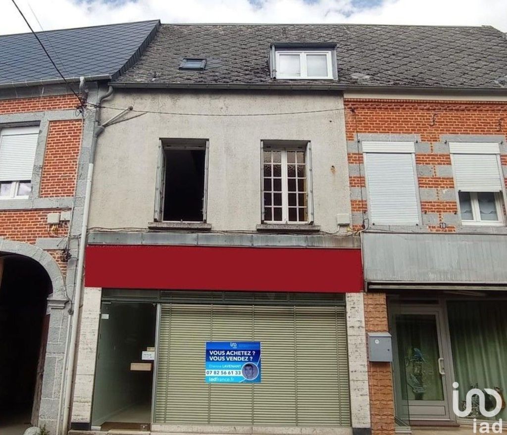 Achat maison à vendre 2 chambres 133 m² - Hirson