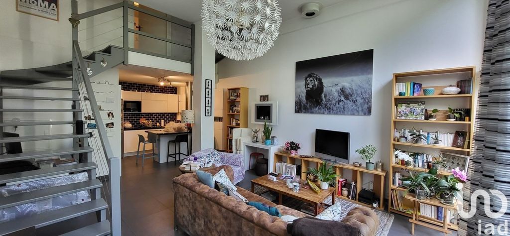 Achat loft à vendre 4 pièces 76 m² - Nanterre