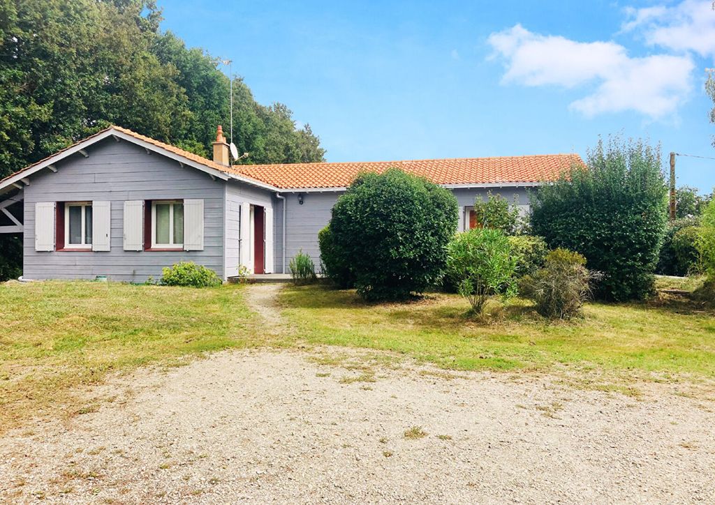 Achat maison à vendre 4 chambres 136 m² - Aubigny-les-Clouzeaux