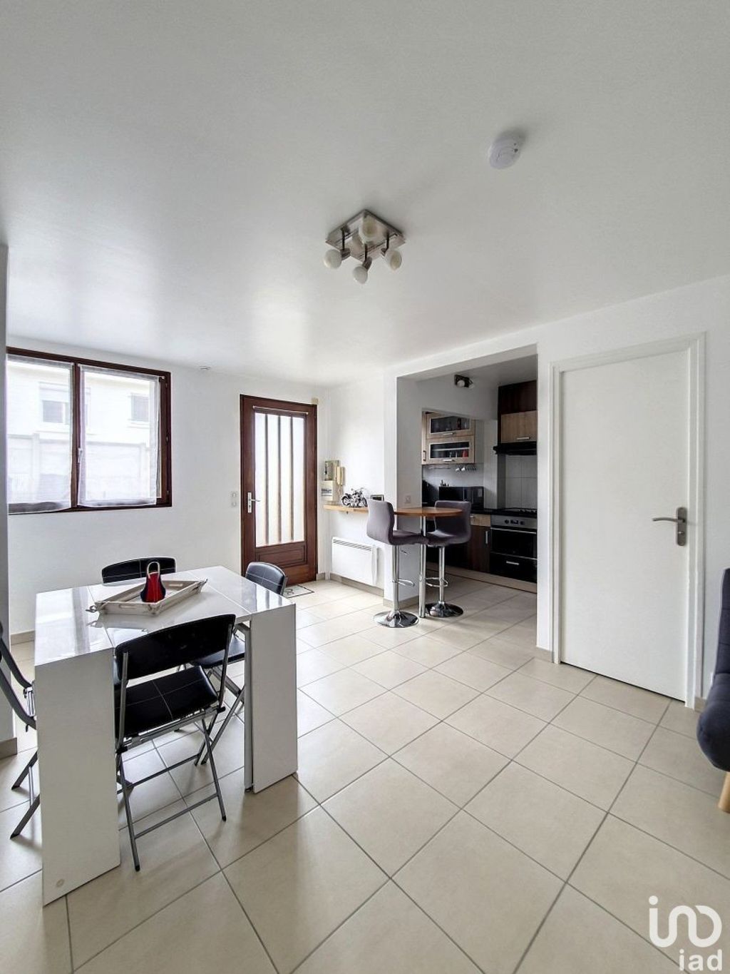 Achat appartement à vendre 2 pièces 44 m² - Villemomble