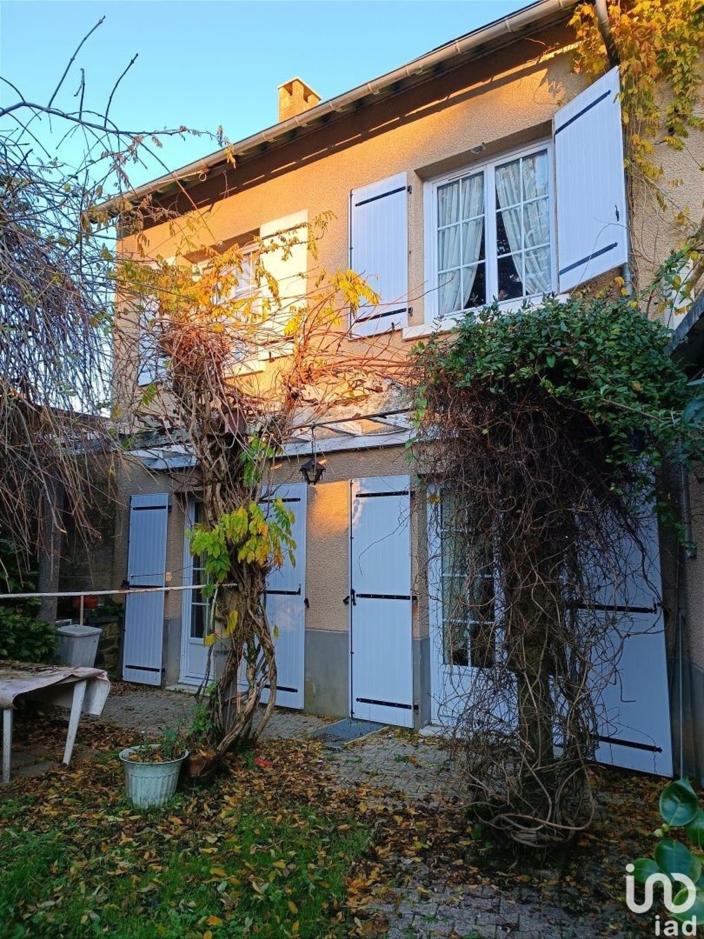 Achat maison à vendre 6 chambres 134 m² - Arnac-Pompadour