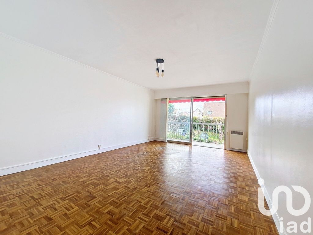 Achat appartement à vendre 4 pièces 83 m² - Rueil-Malmaison