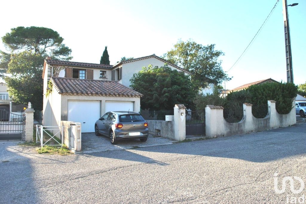 Achat maison à vendre 3 chambres 116 m² - Saint-Hilaire-de-Brethmas