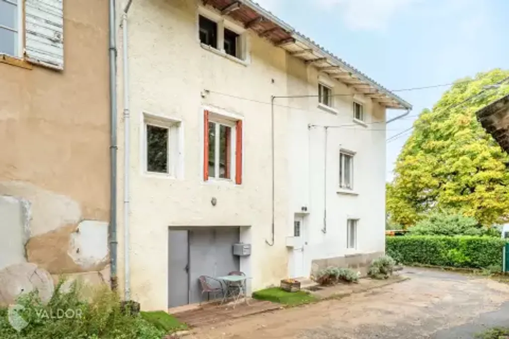 Achat maison à vendre 2 chambres 75 m² - Jassans-Riottier
