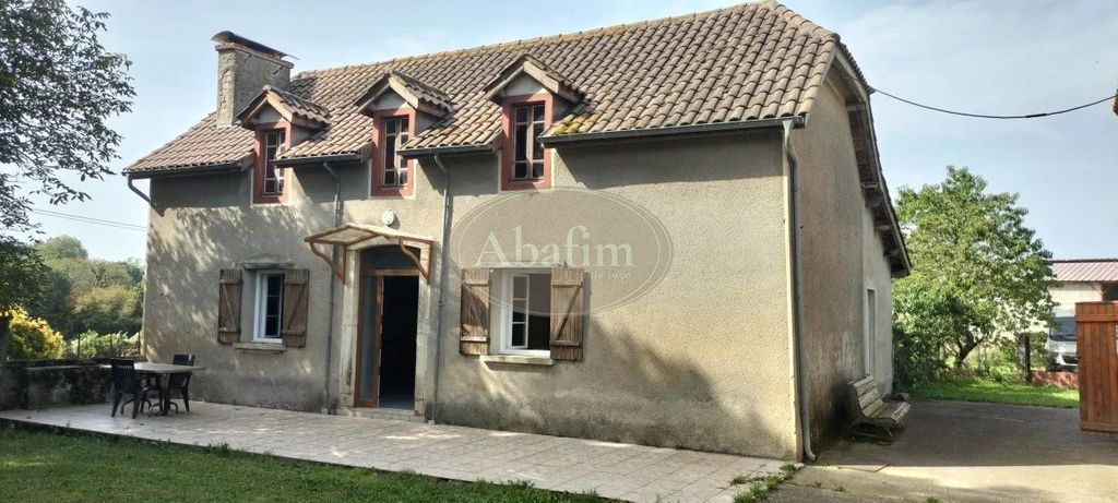 Achat maison à vendre 4 chambres 146 m² - Pau