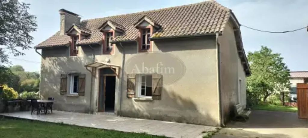 Achat maison à vendre 4 chambres 146 m² - Pau