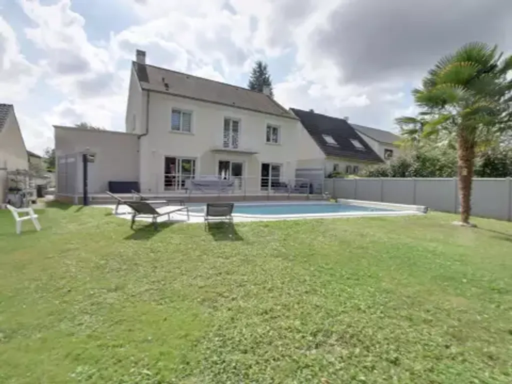 Achat maison à vendre 5 chambres 200 m² - Magny-les-Hameaux