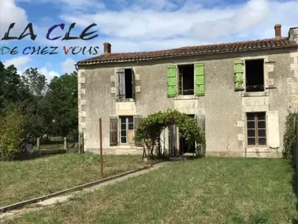 Achat maison à vendre 1 chambre 95 m² - Benet