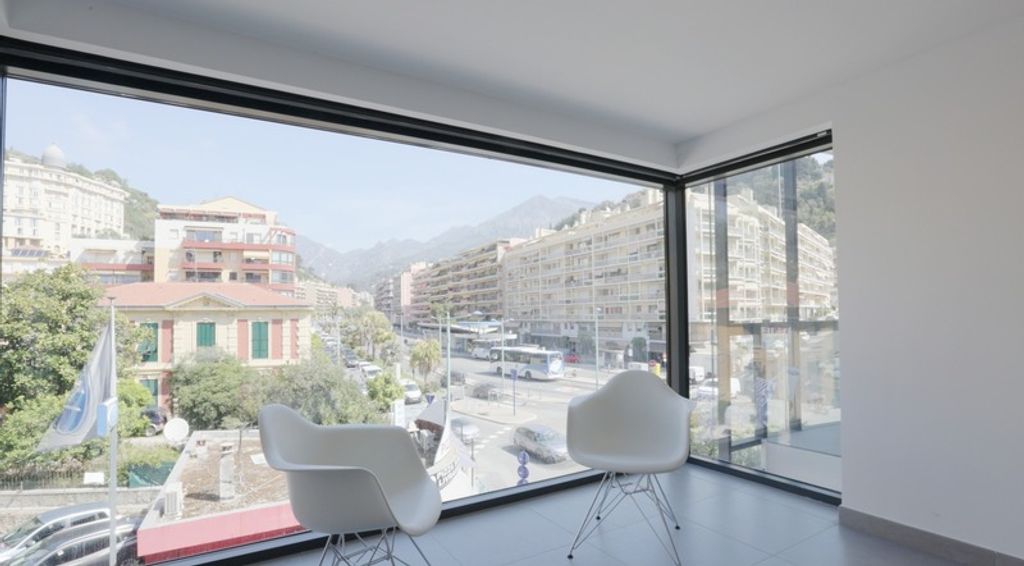 Achat appartement à vendre 2 pièces 52 m² - Menton