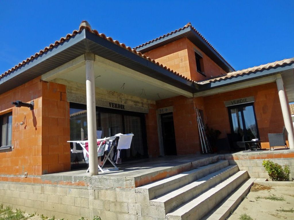 Achat maison à vendre 5 chambres 153 m² - Canet-en-Roussillon