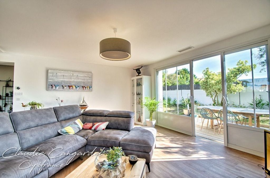 Achat maison à vendre 4 chambres 174 m² - La Rochelle