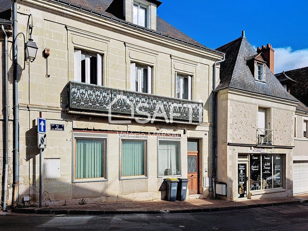 Achat maison à vendre 5 chambres 298 m² - Luynes