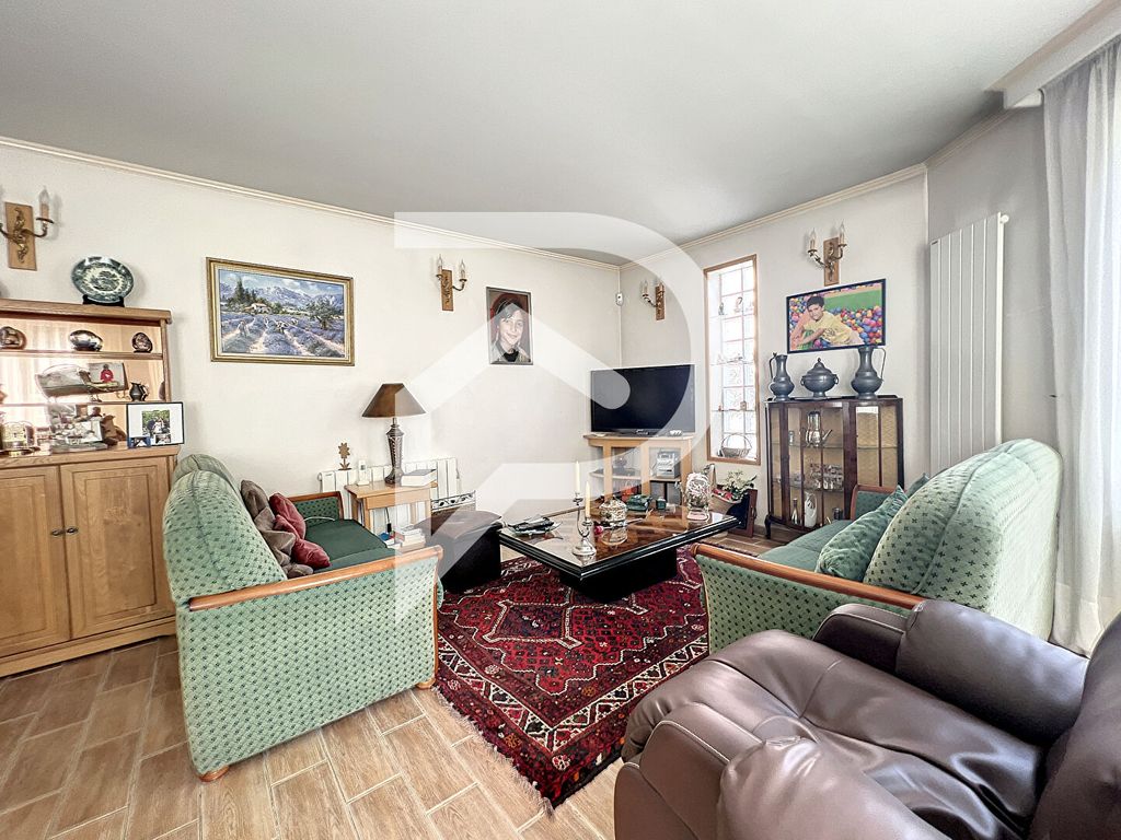 Achat maison à vendre 4 chambres 110 m² - Suresnes