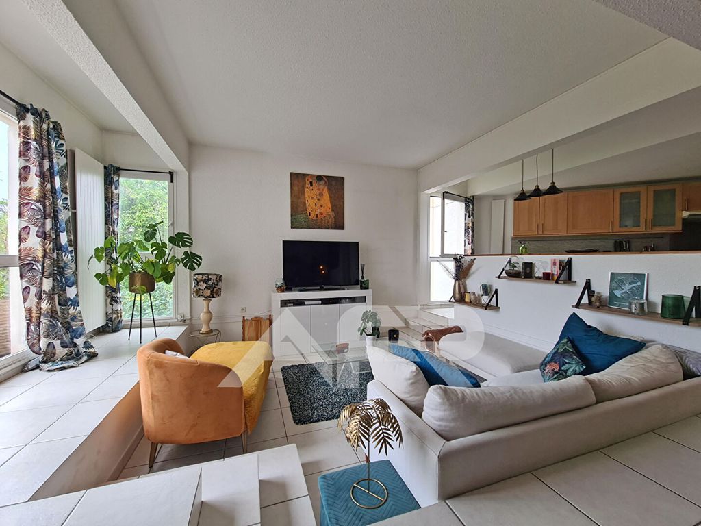 Achat appartement à vendre 3 pièces 84 m² - Chatou