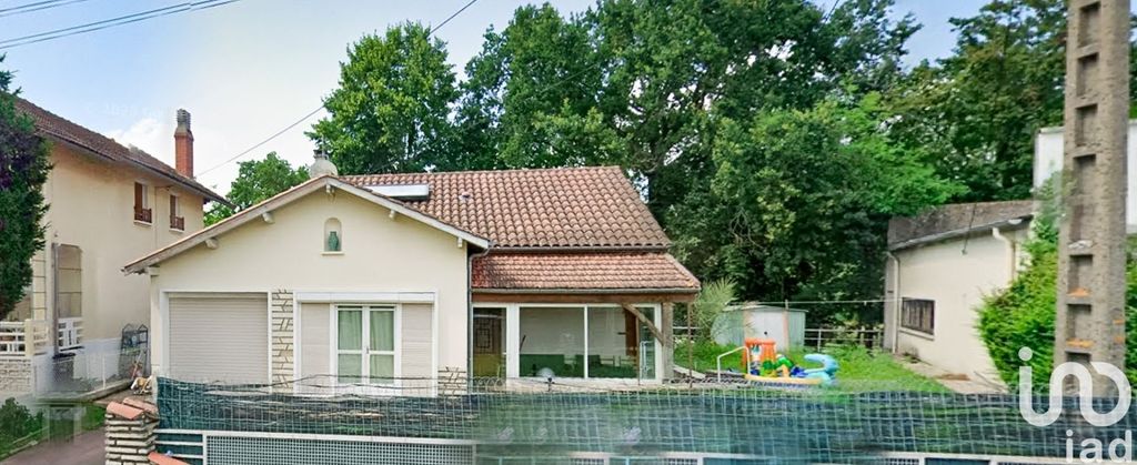 Achat maison à vendre 3 chambres 110 m² - Sainte-Livrade-sur-Lot