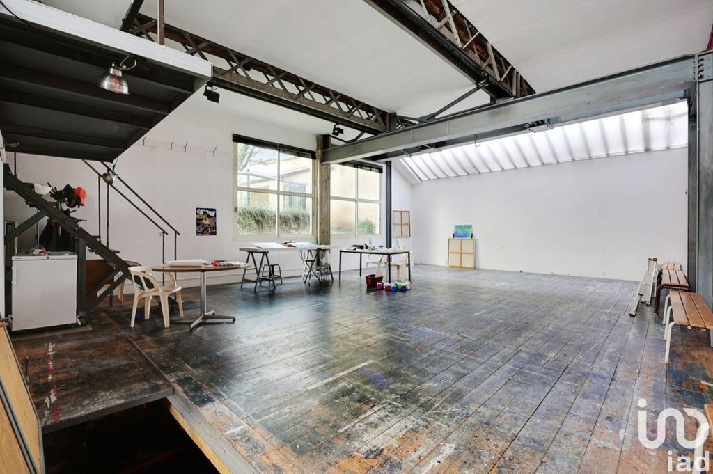 Achat loft à vendre 3 pièces 210 m² - Paris 10ème arrondissement