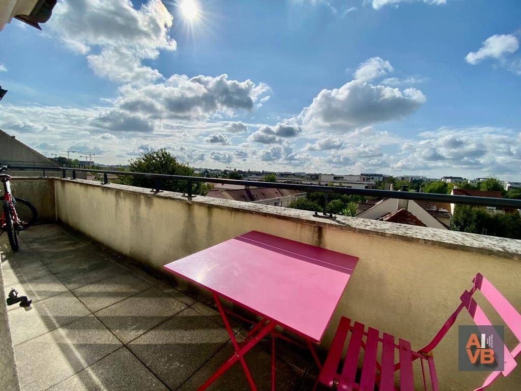 Achat appartement à vendre 5 pièces 93 m² - Bussy-Saint-Georges