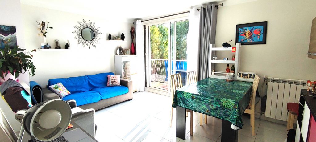 Achat appartement à vendre 3 pièces 57 m² - Saint-Raphaël