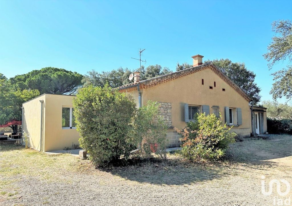 Achat maison à vendre 4 chambres 138 m² - Castillon-du-Gard